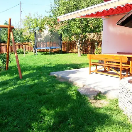 Muj Domecek * Nevcehle